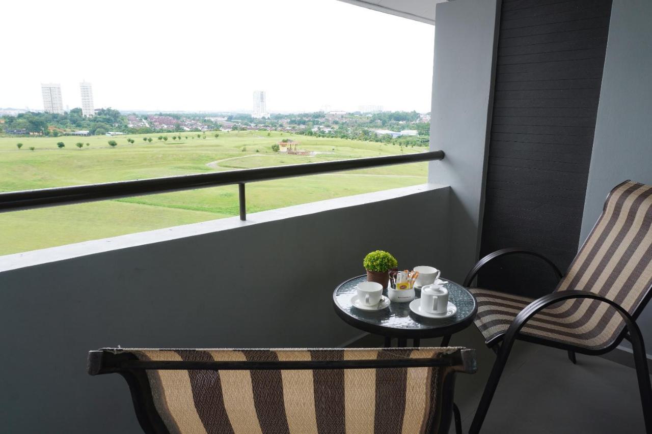 Amansari Residence Resort Johor Bahru Bagian luar foto