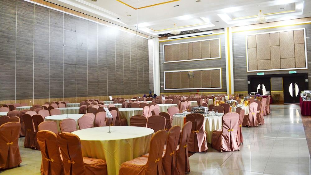 Amansari Residence Resort Johor Bahru Bagian luar foto