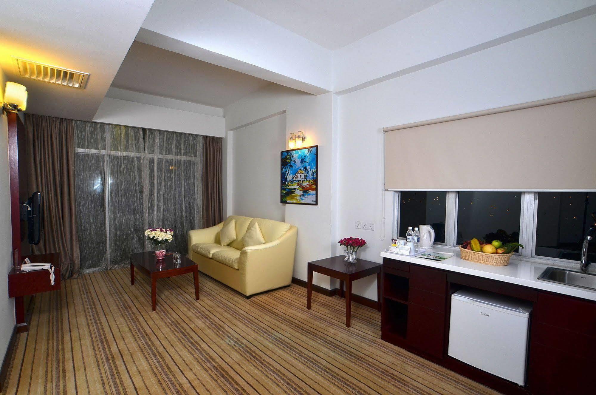 Amansari Residence Resort Johor Bahru Bagian luar foto